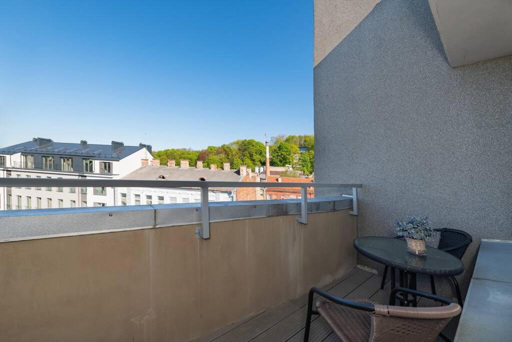 Central 2 Bd Apartment By Hostlovers Kaunas Eksteriør billede